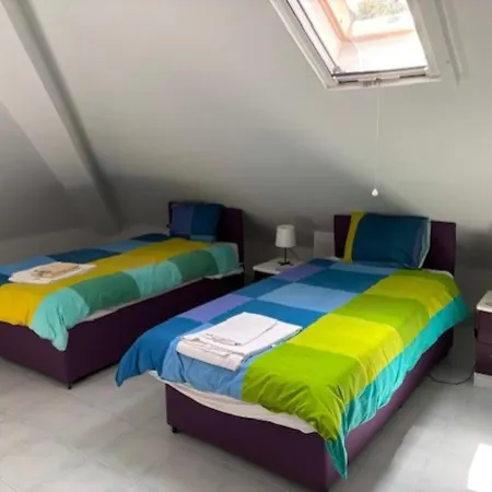 Casa Shally Usseira